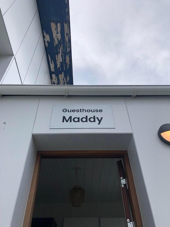 Guesthouse Maddy Húsavík Eksteriør bilde